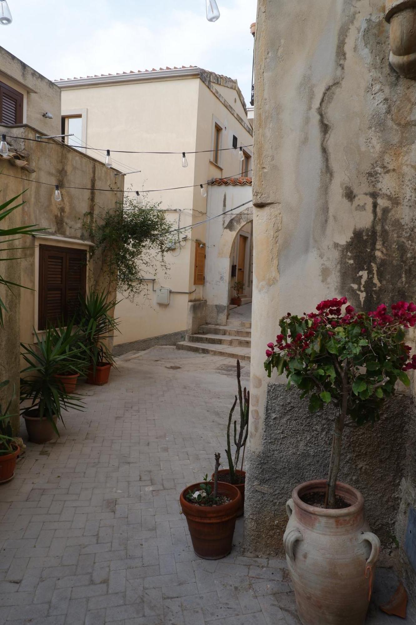 Bed and Breakfast Casa Catale Модика Экстерьер фото